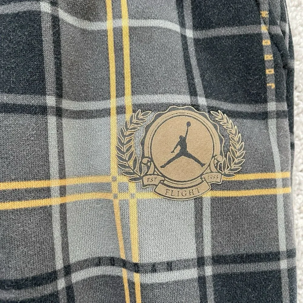 NIKE AIR JORDAN Essential Festive Plaid Fleece Sweatpants Gray Medium
